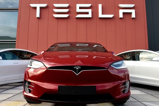 The Tesla battery heralds the beginning of the end for fossil fuels